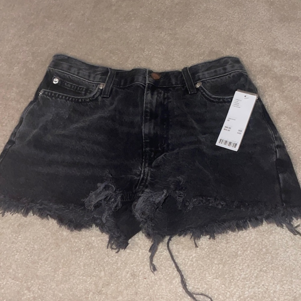 Urban Outfitters BDG Girlfriend High Rise Shorts|| New with tags!!
